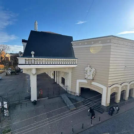 Old Galicia, Kopernika Lejlighed