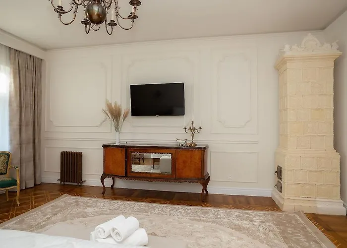 Old Galicia, Kopernika * Lviv